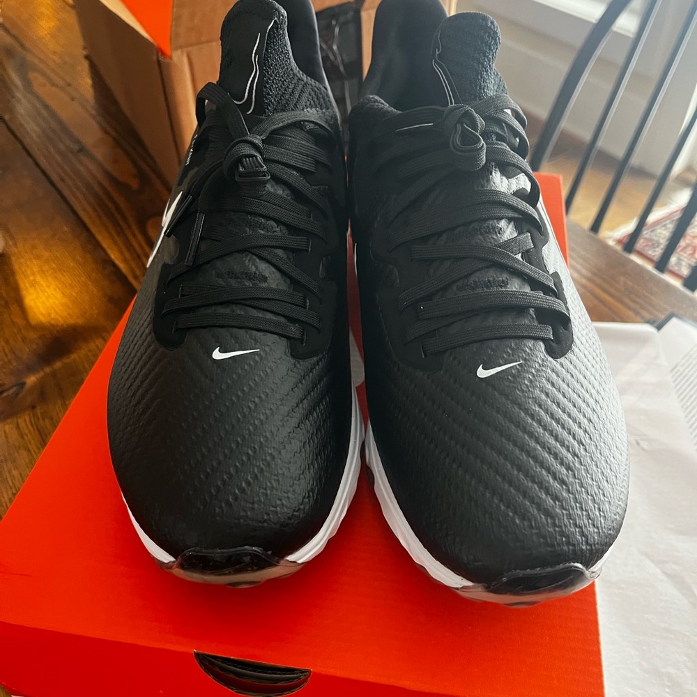 Nike Air Zoom Infinity Tour (W) men’s 9 or womens 10.5 NIB Golf